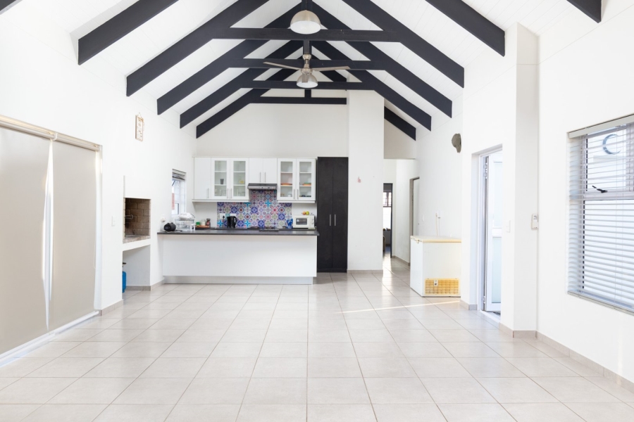 2 Bedroom Property for Sale in Laaiplek Western Cape